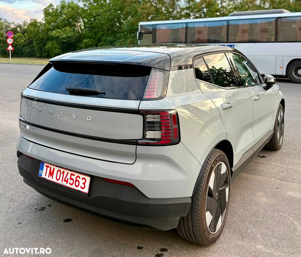 Volvo EX30 - 5