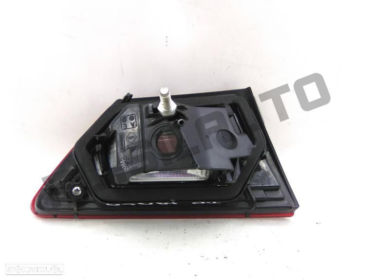 Farolim Trás Mala Direito  Renault Clio Iv [2012_2019] 1.5 Dci - 2