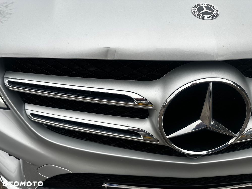 Mercedes-Benz GLE 250 d 4Matic 9G-TRONIC AMG Line - 23