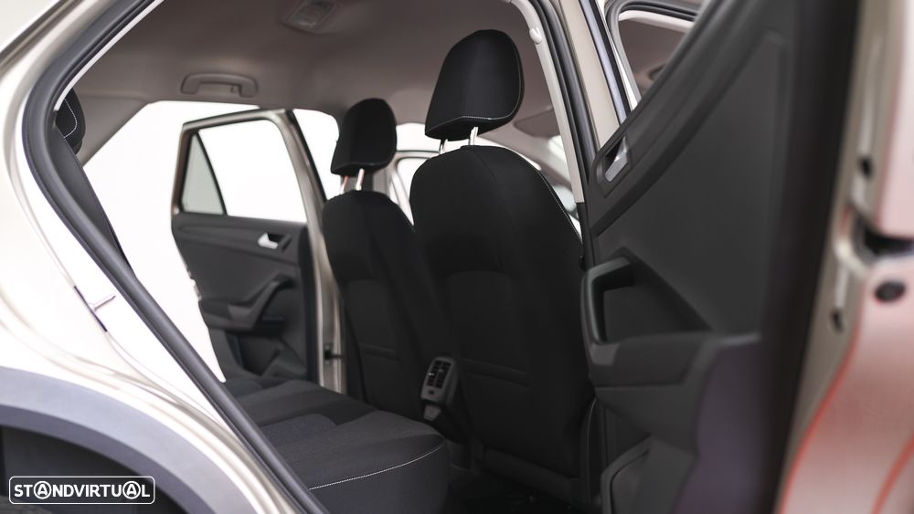 VW T-Roc 1.5 TSI OPF DSG Move - 44