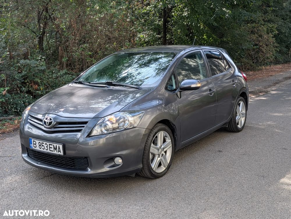 TOYOTA Auris 2011 — imagine 4