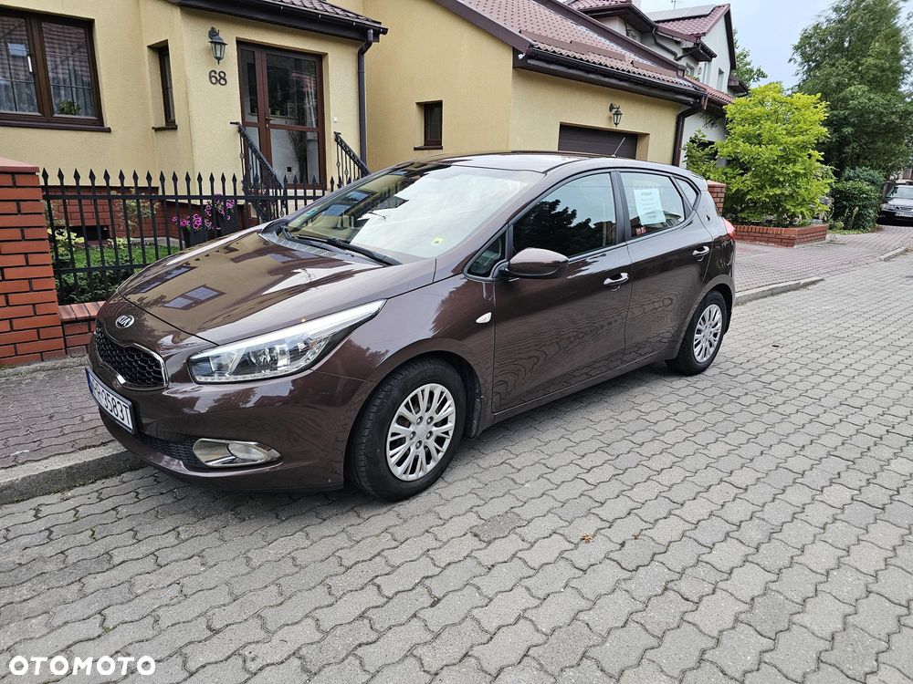 Kia Ceed - 7