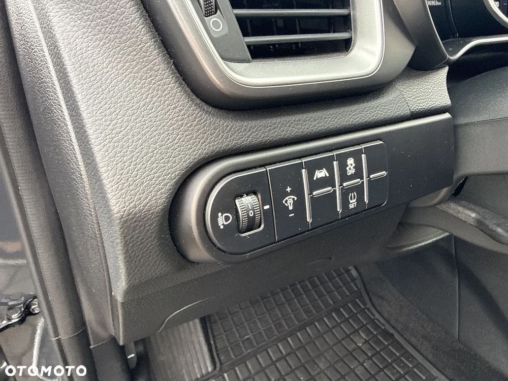 Kia XCeed 1.5 T-GDI M DCT - 20