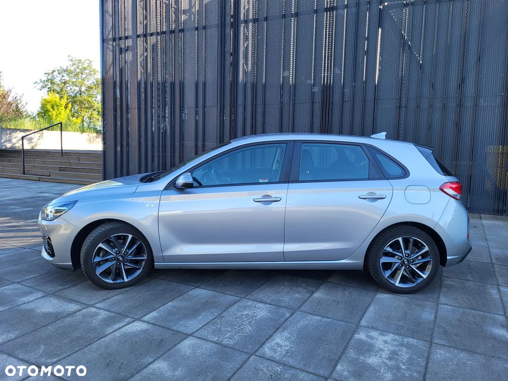 Hyundai i30 1.0 T-GDI 48V-Hybrid Trend - 1