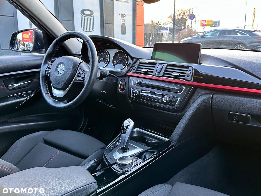 BMW Seria 3 320d Sport Line - 21
