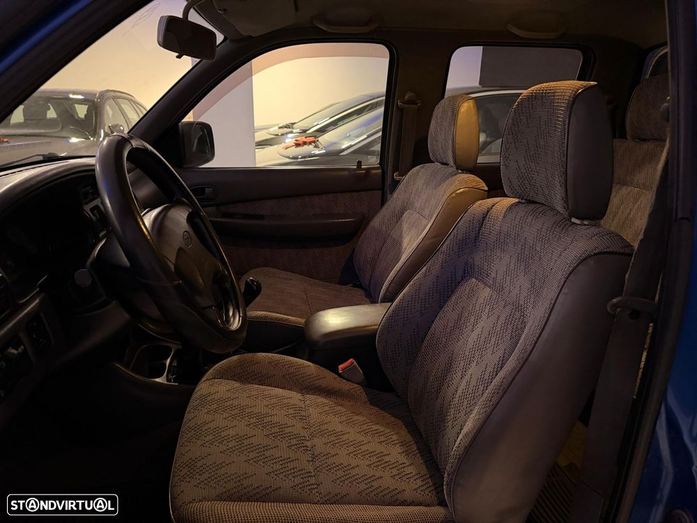 Ford Ranger 2.5 TD Dupla Plus - 2