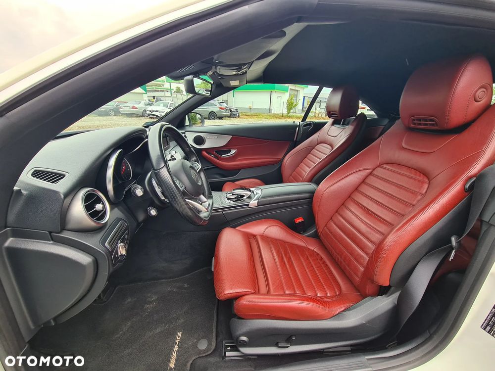 Mercedes-Benz Klasa C 180 7G-TRONIC - 35