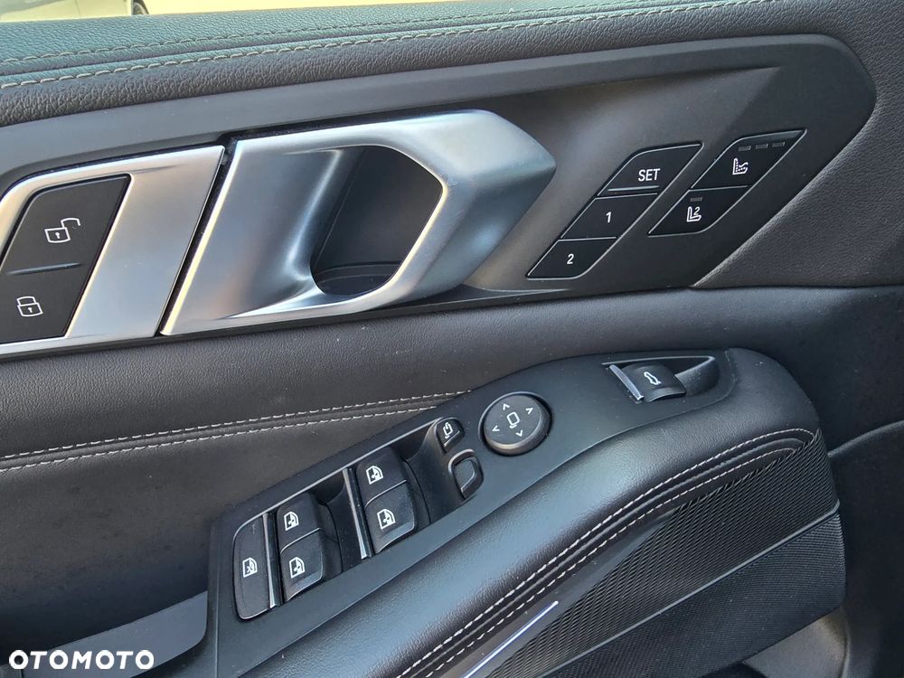 BMW X5 M - 11