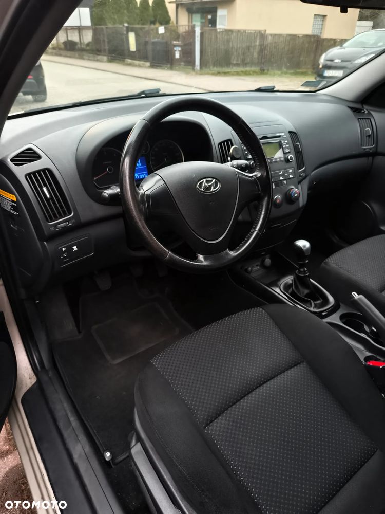 Hyundai i30 1.6 CRDi Blue Classic - 12