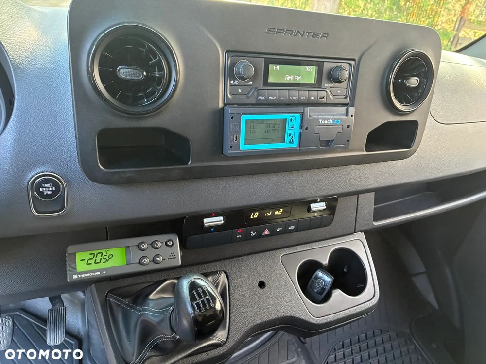 Mercedes-Benz Sprinter Chłodnia Thermo King 7 palet 2.2 CDI 143KM Salon Polska - 17