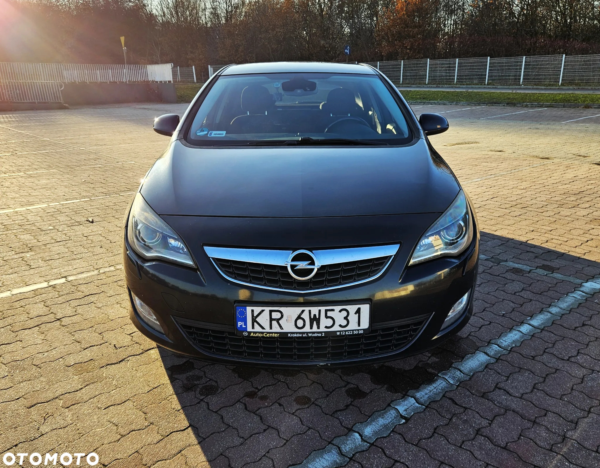 Opel Astra IV 2.0 CDTI Cosmo - 12