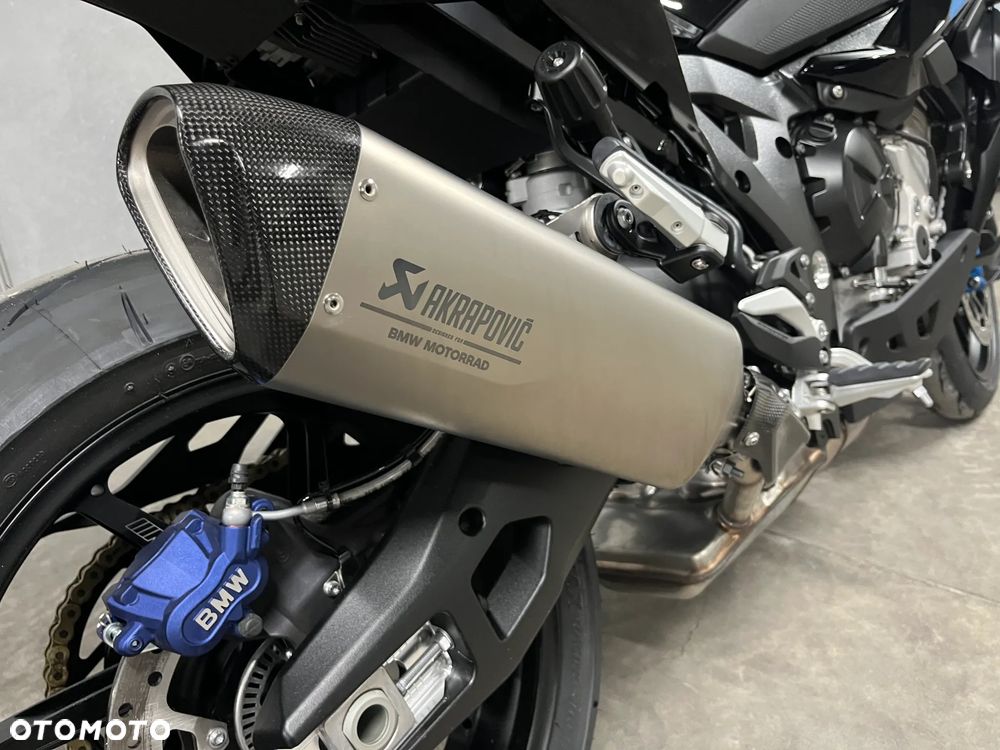 BMW XR - 10