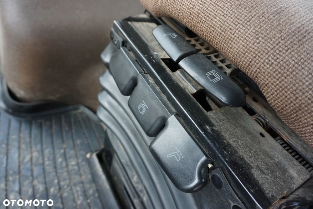 John Deere 7920 - 16