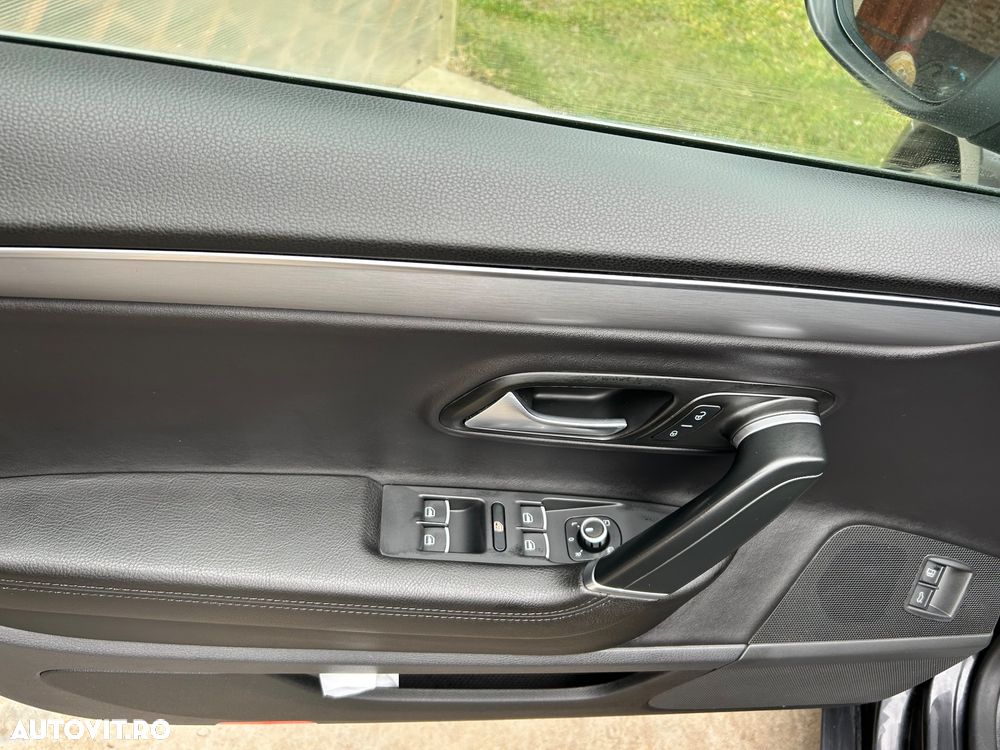 Volkswagen Passat CC 2.0 TDI DSG - 12