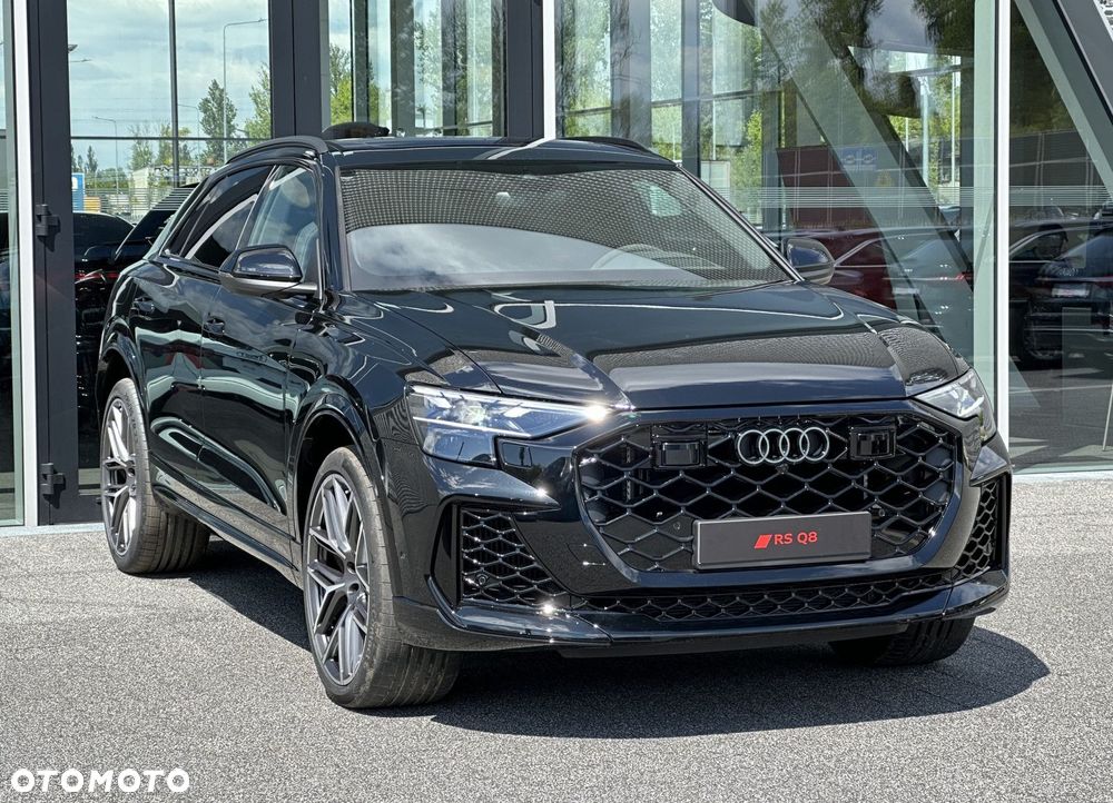 Audi RS Q8 - 3