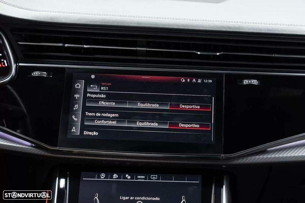 Audi RS Q8 4.0 TFSI quattro Tiptronic - 42