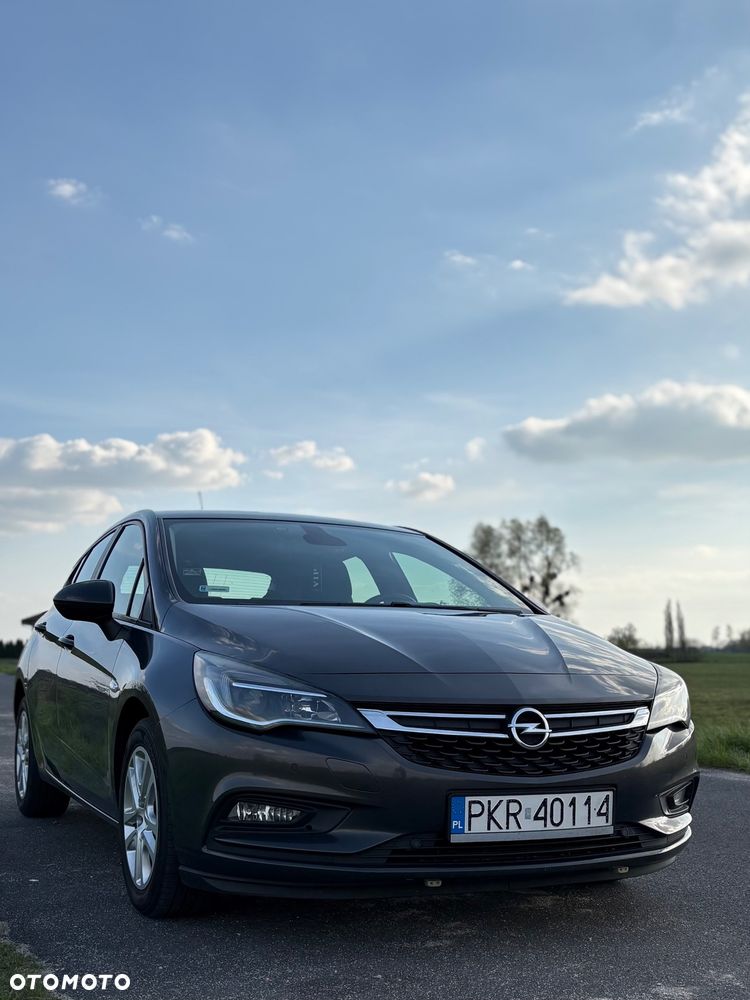 Opel Astra 1.6 CDTI Dynamic S&S - 12