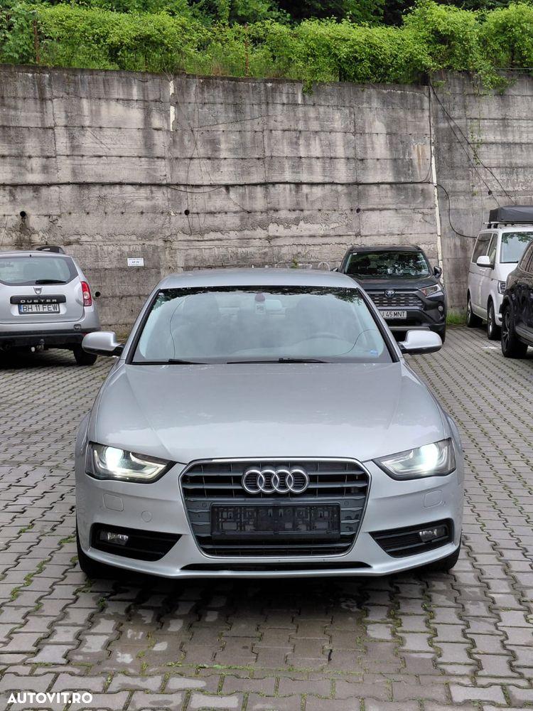 Audi A4 2.0 TDI DPF Ambiente - 8
