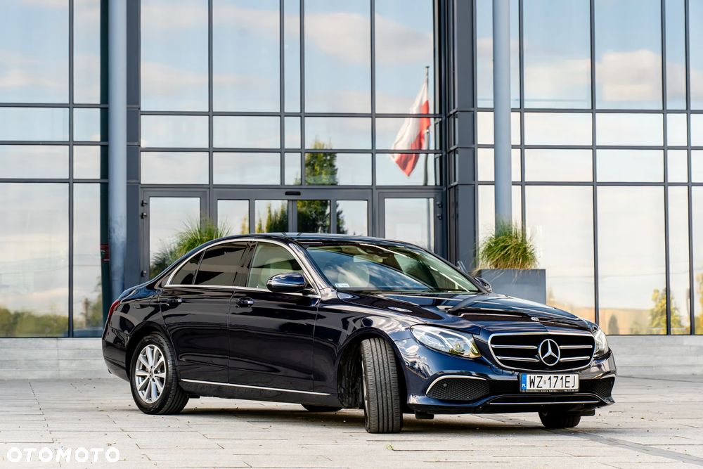 Mercedes-Benz Klasa E 220 d 9G-TRONIC - 2