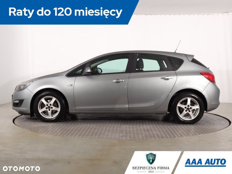 Opel Astra - 4