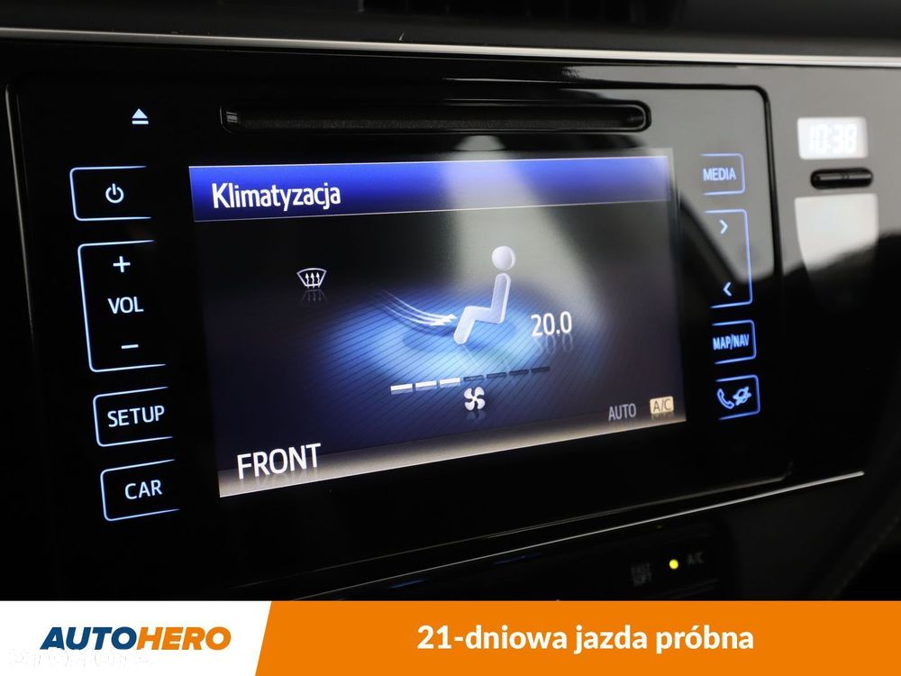 Toyota Auris - 26