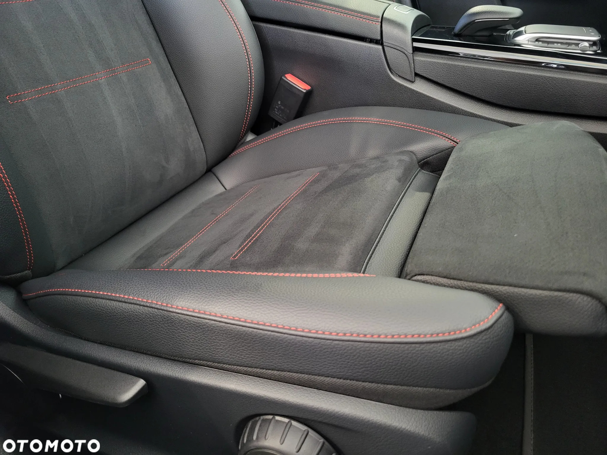 Mercedes-Benz Klasa A 180 d AMG Line 8G-DCT - 22