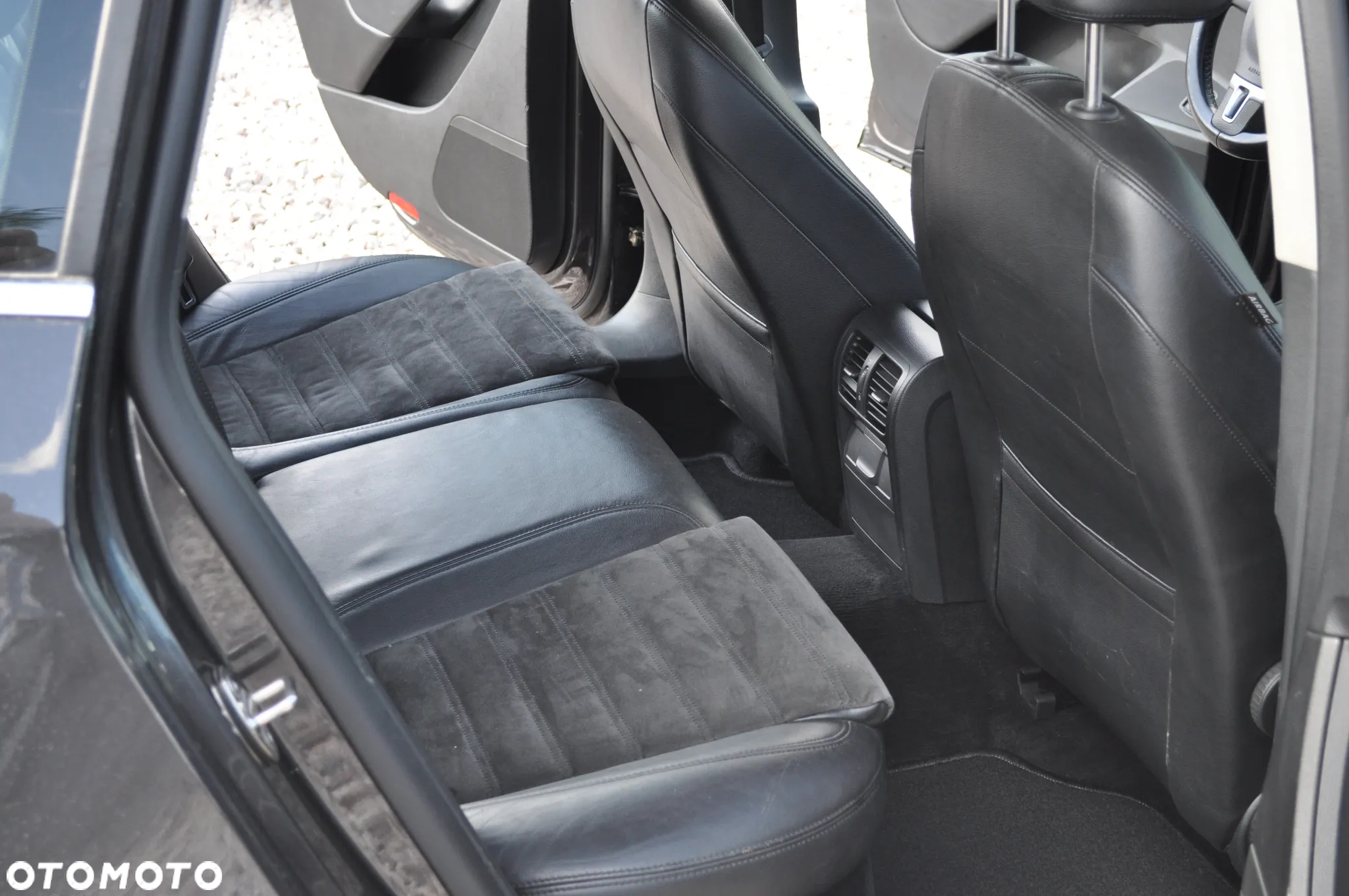 Volkswagen Passat 2.0 TDI DPF Comfortline DSG - 27