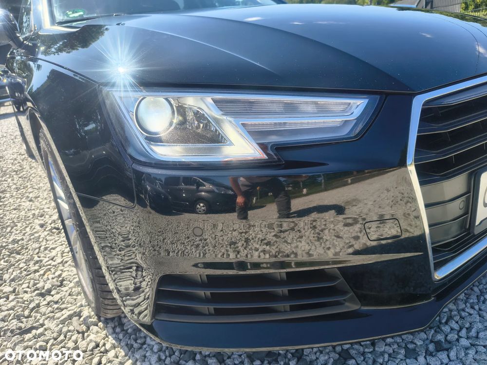 Audi A4 Avant 2.0 TDI DPF clean diesel Ambiente - 13