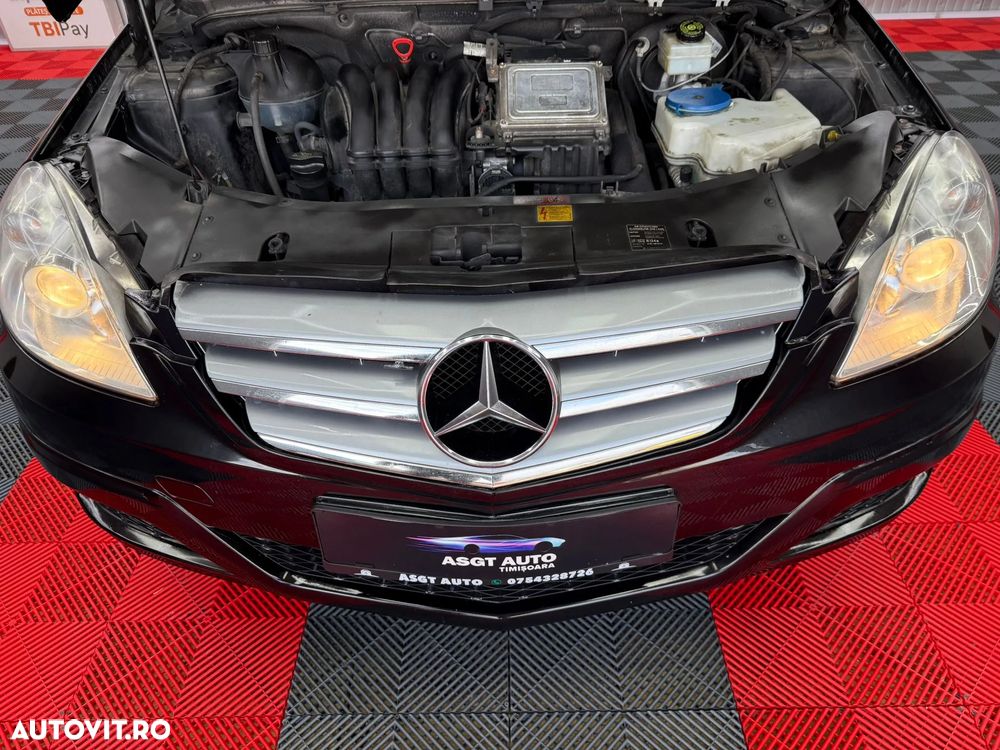 Mercedes-Benz B - 20