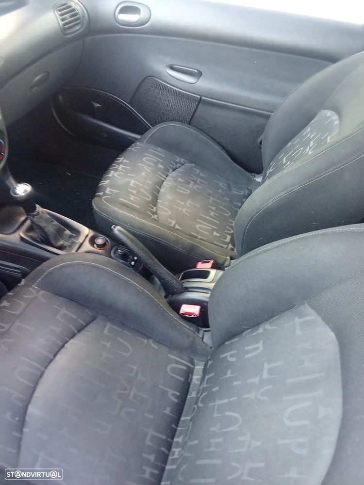 Peugeot 206 2.0 HDi XS - 6