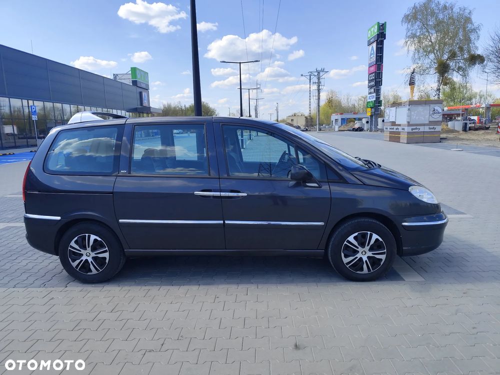 Peugeot 807 - 6
