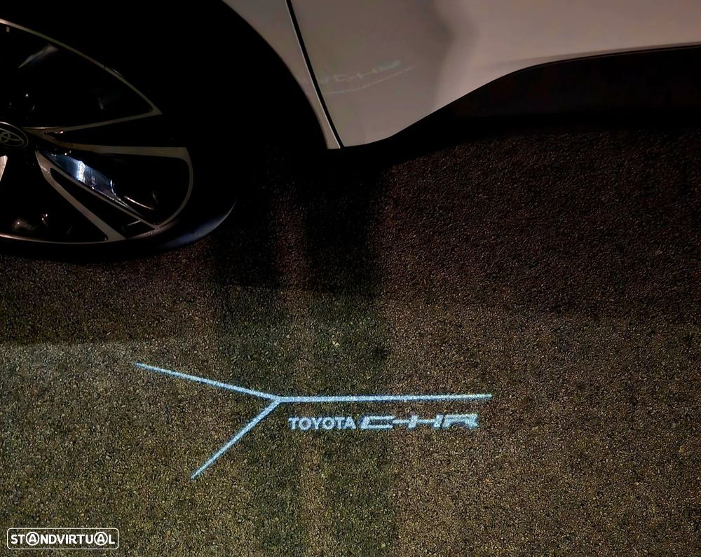 Toyota C-HR 1.8 Hybrid Lounge - 13