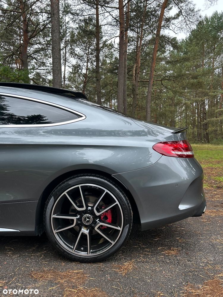 Mercedes-Benz Klasa C 300 7G-TRONIC - 5
