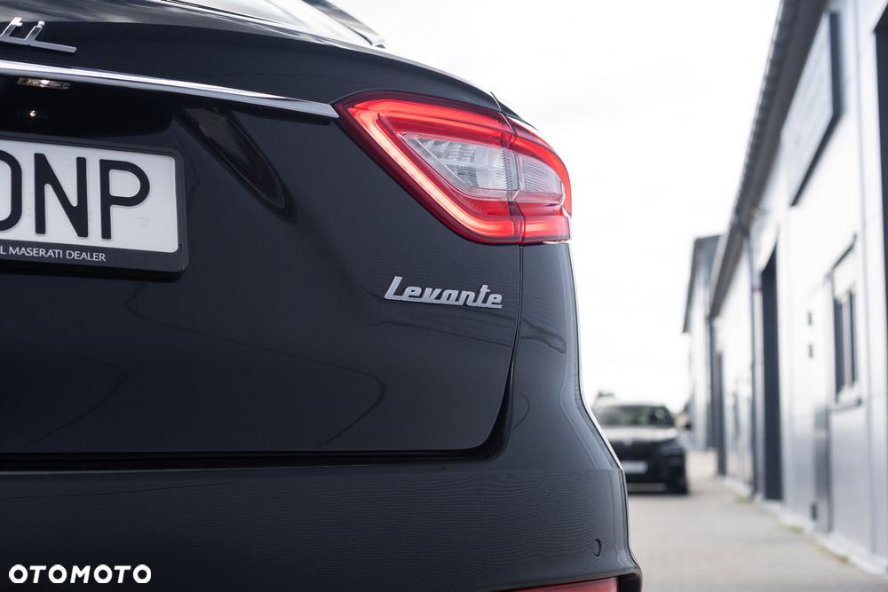 Maserati Levante S Granlusso - 37