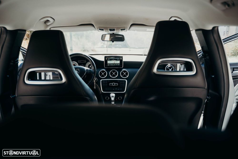 Mercedes-Benz A 180 CDi BE Urban - 36