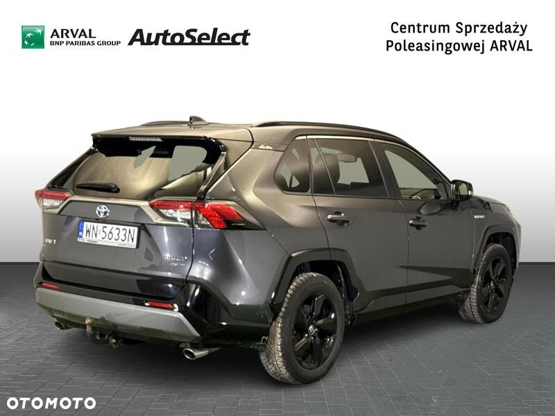 Toyota RAV4 - 6