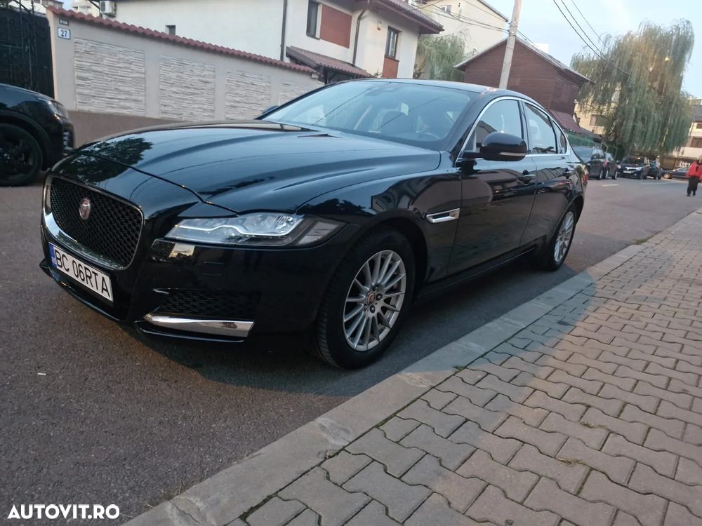 Jaguar XF 20d AWD Prestige - 1