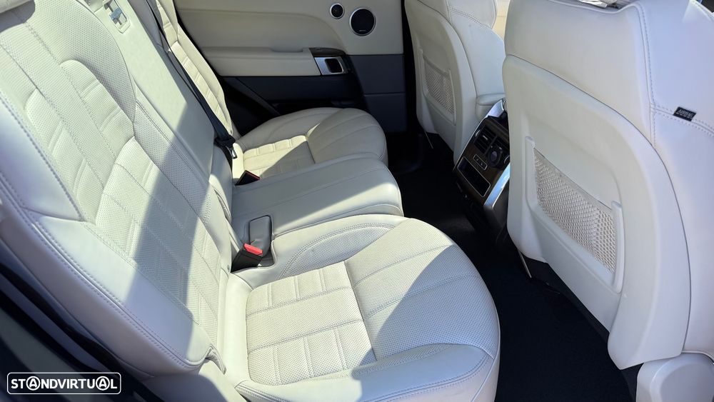 Land Rover Range Rover Sport SDV6 Autobiography Dynamic - 25