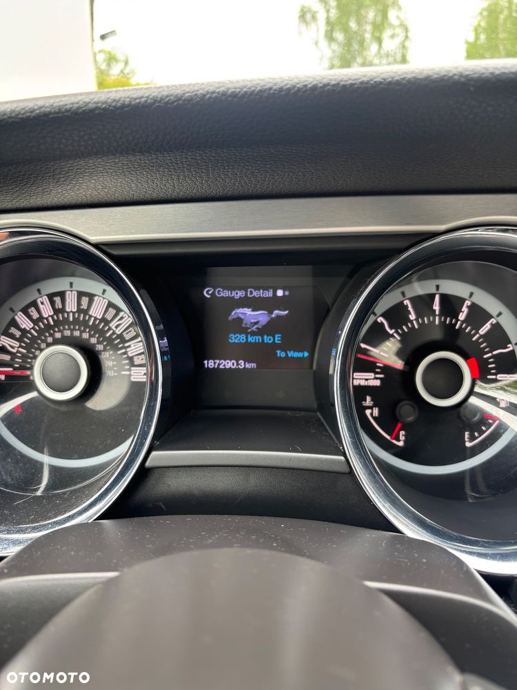Ford Mustang 3.7 V6 - 13
