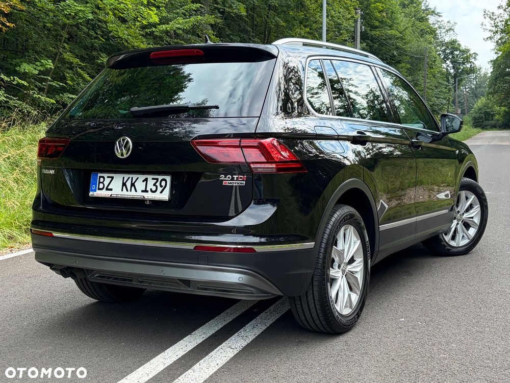 Volkswagen Tiguan 2.0 TDI SCR 4MOTION DSG Highline - 23