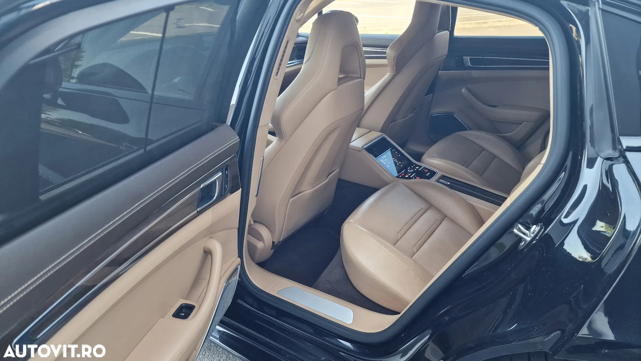 Porsche Panamera - 9