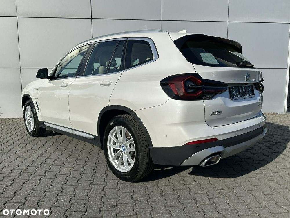 BMW X3 xDrive30e Advantage - 13