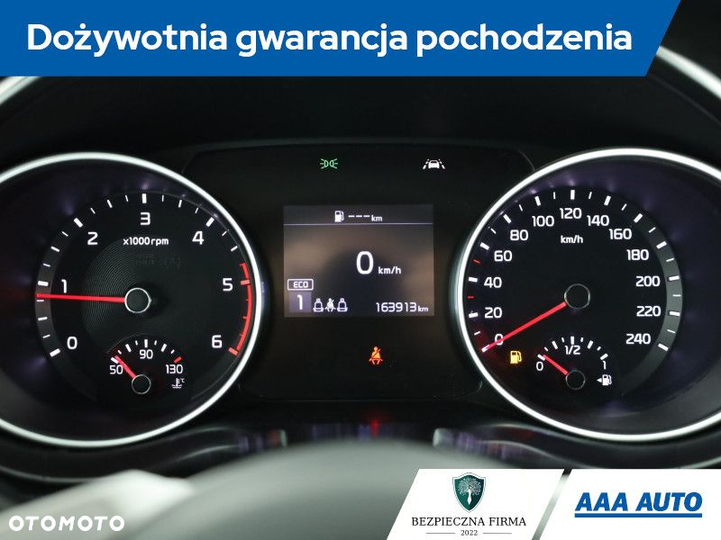 Kia Ceed - 9