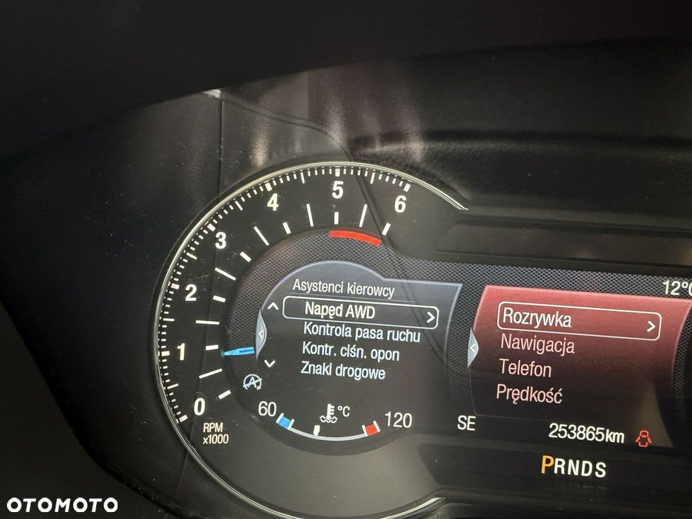 Ford Mondeo SW Vignale 2.0 TDCi 4WD PowerShift - 25