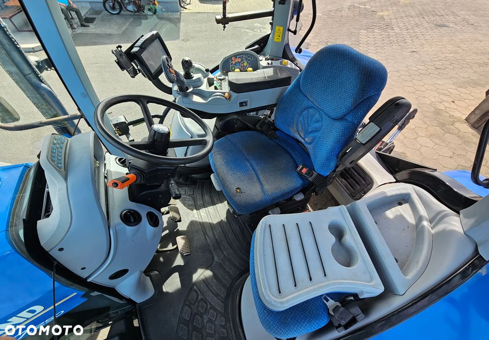 New Holland T7.250 - 2