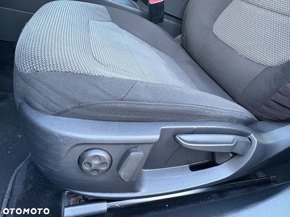 Volkswagen Passat Variant 1.4 TSI BlueMotion Technology Business Edition - 15