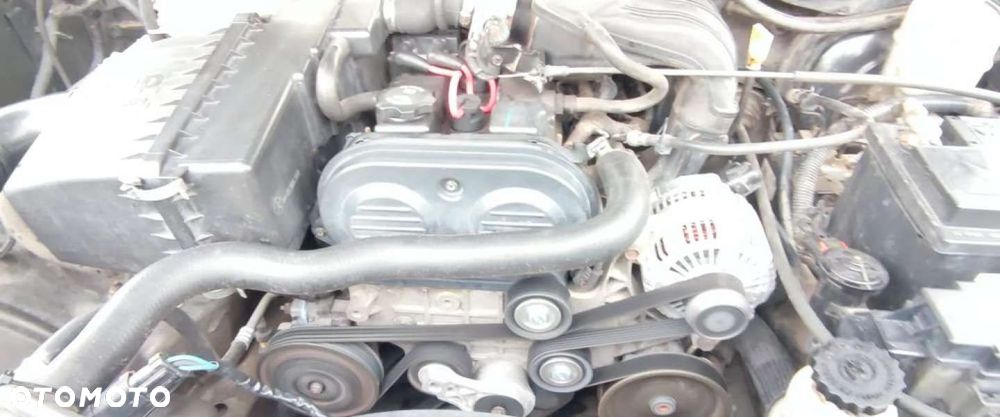 Jeep Cherokee 2.4 Sport - 31