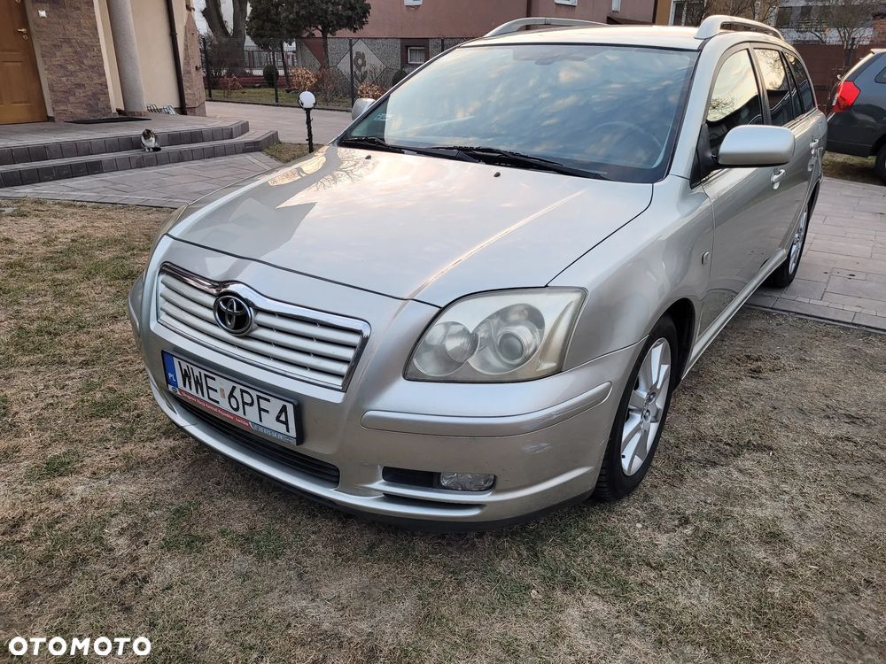 Toyota Avensis 1.8 VVT-i Sol - 17
