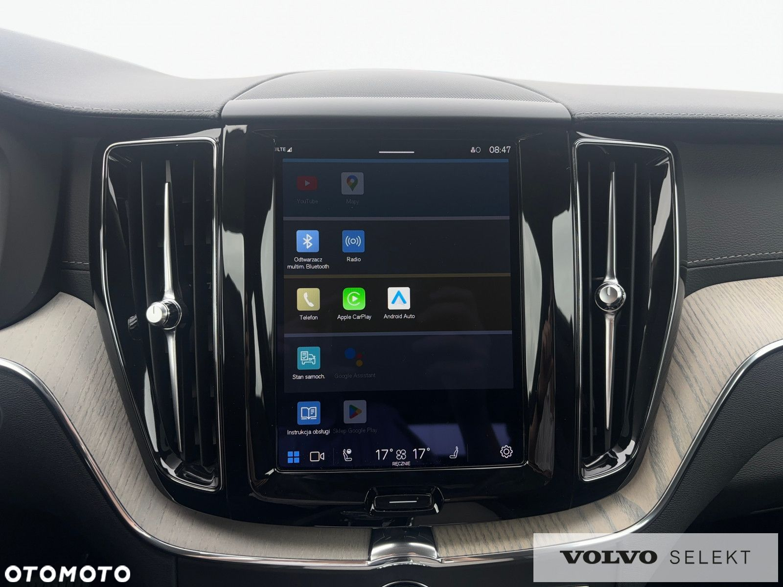 Volvo XC 60 - 24