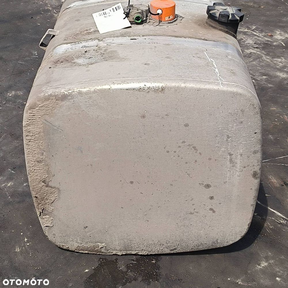 ZBIORNIK PALIWA DAF 75.310 - 2